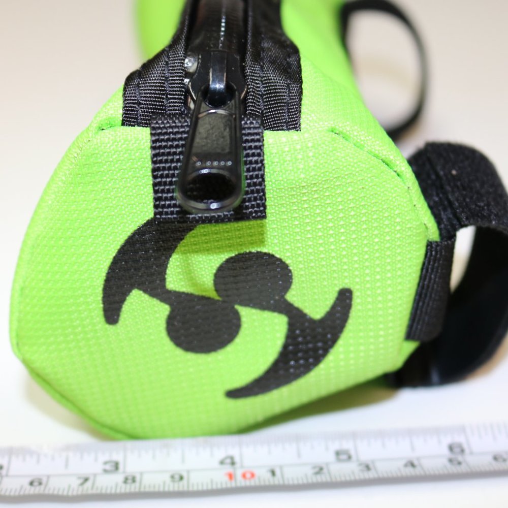 Speedsleev Diego Small Green Handlebar Bag - NEW: Retail $35 - Picture 4 of 6